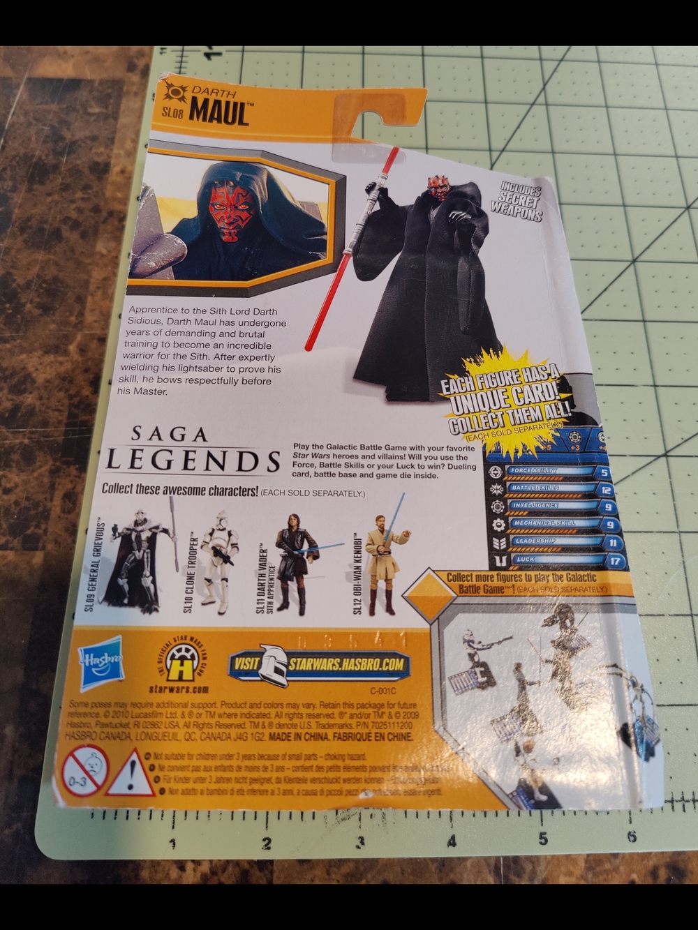 Star Wars Darth Maul Action Figure - Picture 4 of 9